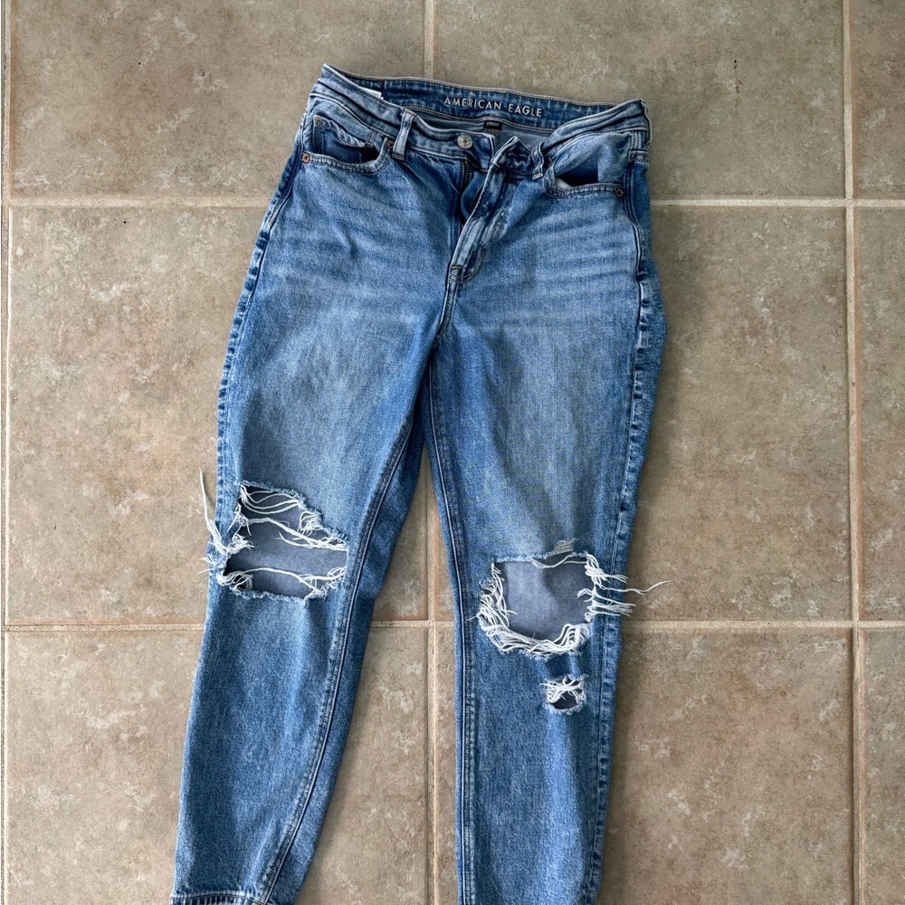 American Eagle Outfitters Blue Ankle Cropped Jeans with Distressed Knees